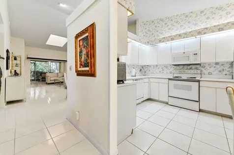 6040 Waldwick Circle Delray Beach FL 33484