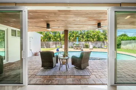 1051 Nw 3rd Street Boca Raton FL 33486