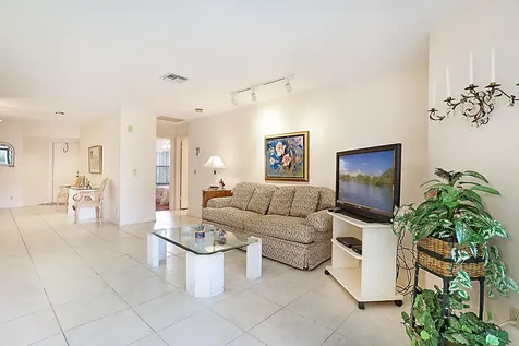 300 Crosswinds Drive Greenacres FL 33413