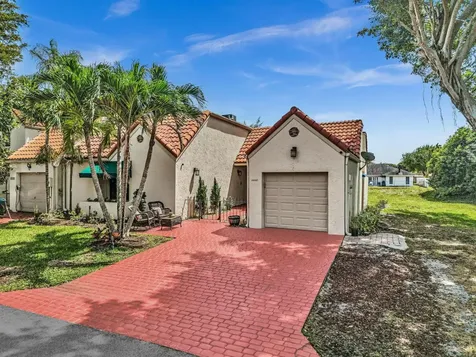 6660 La Pina Court Boca Raton FL 33433