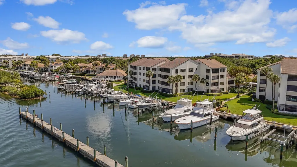 821 Oak Harbour Drive Juno Beach FL 33408