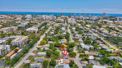 381 Sw 2nd Street Boca Raton FL 33432