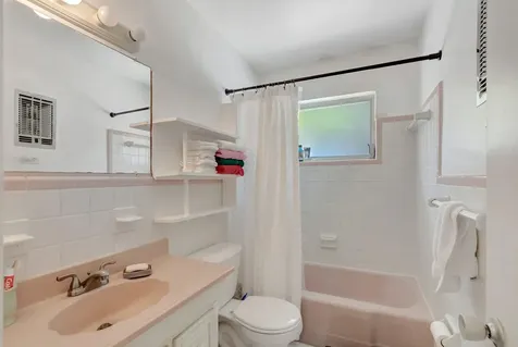 381 Sw 2nd Street Boca Raton FL 33432