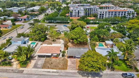 381 Sw 2nd Street Boca Raton FL 33432