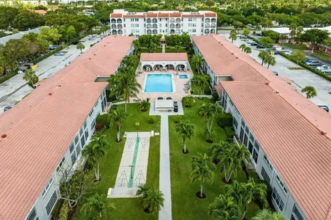 250 NE 20th Street Boca Raton FL 33431