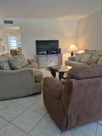 732 South Drive Delray Beach FL 33445