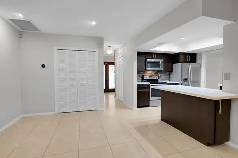 920 Sw 11th Terrace Boca Raton FL 33486