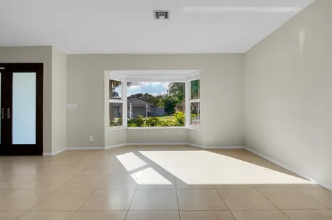 920 Sw 11th Terrace Boca Raton FL 33486