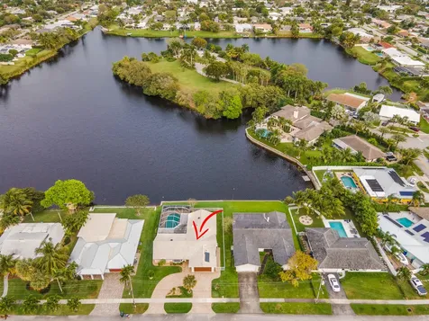 920 Sw 11th Terrace Boca Raton FL 33486