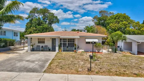 391 Sw 2nd Street Boca Raton FL 33432