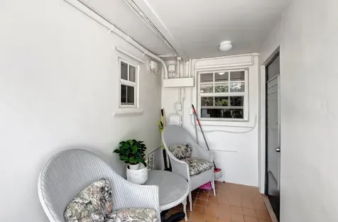 391 Sw 2nd Street Boca Raton FL 33432