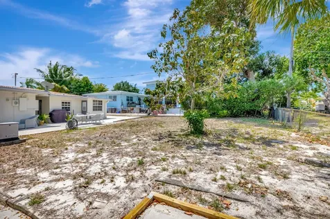 391 Sw 2nd Street Boca Raton FL 33432