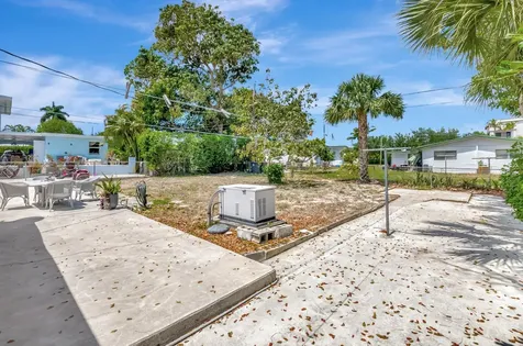 391 Sw 2nd Street Boca Raton FL 33432