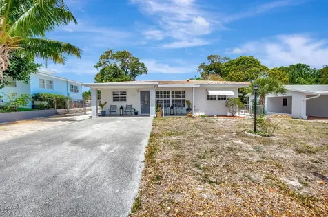 391 Sw 2nd Street Boca Raton FL 33432