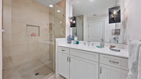 432 Bay Colony Drive Juno Beach FL 33408