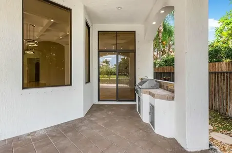 17662 Circle Pond Court Boca Raton FL 33496