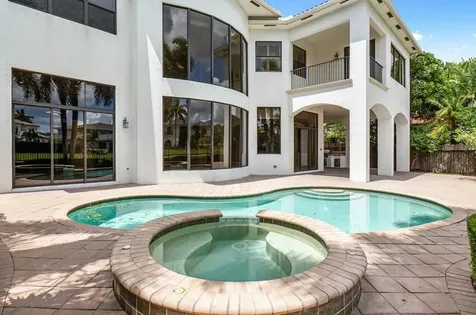 17662 Circle Pond Court Boca Raton FL 33496