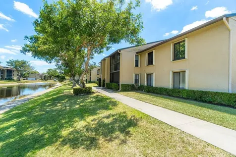 723 Sunny Pine Way Greenacres FL 33415