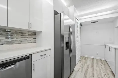 723 Sunny Pine Way Greenacres FL 33415