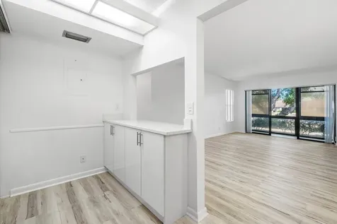 723 Sunny Pine Way Greenacres FL 33415