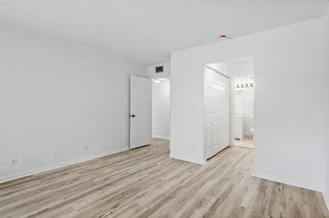 723 Sunny Pine Way Greenacres FL 33415