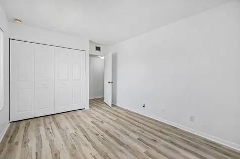723 Sunny Pine Way Greenacres FL 33415