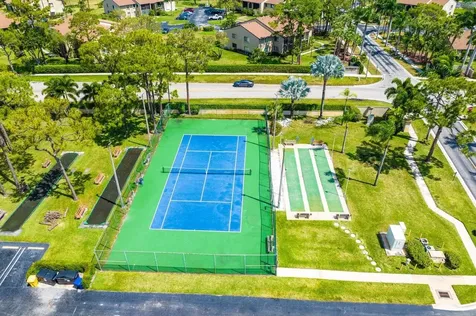 723 Sunny Pine Way Greenacres FL 33415