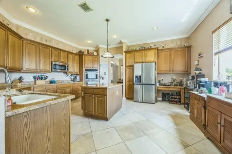 694 Cresta Circle West Palm Beach FL 33413