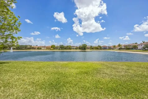 694 Cresta Circle West Palm Beach FL 33413