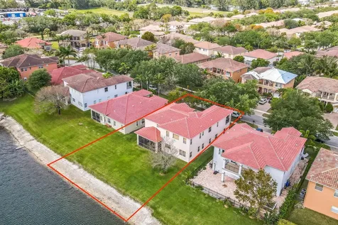 694 Cresta Circle West Palm Beach FL 33413
