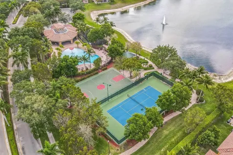 694 Cresta Circle West Palm Beach FL 33413