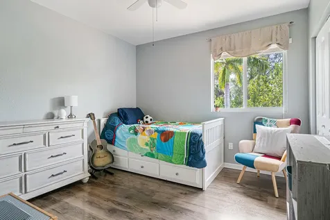 4725 Foxtail Palm Court Greenacres FL 33463