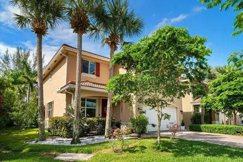 4725 Foxtail Palm Court Greenacres FL 33463