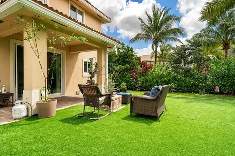 4725 Foxtail Palm Court Greenacres FL 33463