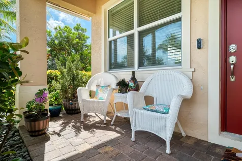 4725 Foxtail Palm Court Greenacres FL 33463