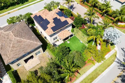 4725 Foxtail Palm Court Greenacres FL 33463
