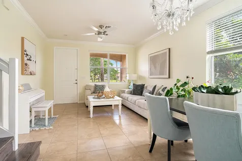 4725 Foxtail Palm Court Greenacres FL 33463