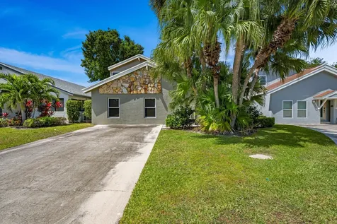 22304 Guadeloupe Street Boca Raton FL 33433
