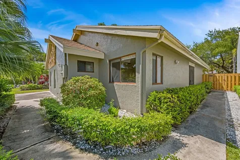 22304 Guadeloupe Street Boca Raton FL 33433