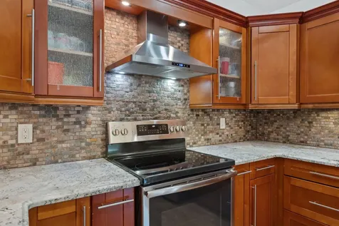 460 Nw 69th Street Boca Raton FL 33487