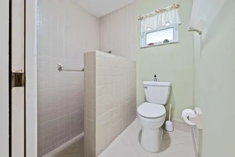460 Nw 69th Street Boca Raton FL 33487