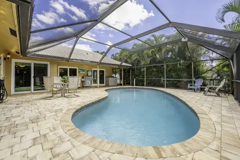 460 Nw 69th Street Boca Raton FL 33487