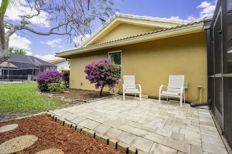 460 Nw 69th Street Boca Raton FL 33487