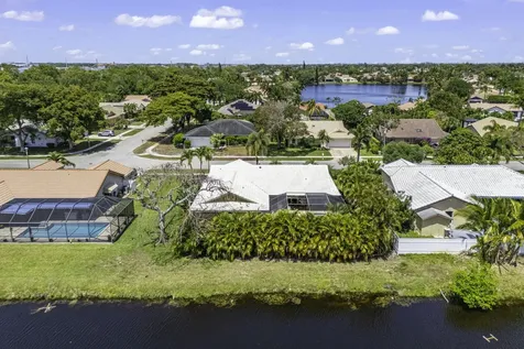 460 Nw 69th Street Boca Raton FL 33487