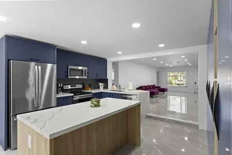 1640 Washinghton Street Hollywood FL 33020