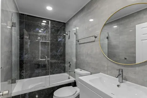 1640 Washinghton Street Hollywood FL 33020