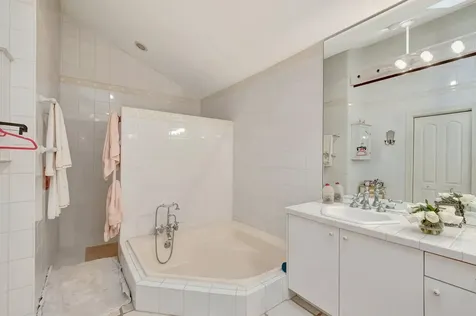 10082 Spyglass Way Boca Raton FL 33498