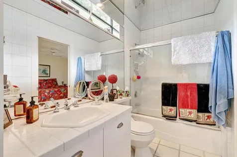 10082 Spyglass Way Boca Raton FL 33498