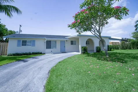 214 SW 3rd Street Boca Raton FL 33432