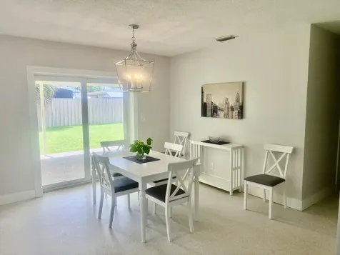 214 SW 3rd Street Boca Raton FL 33432